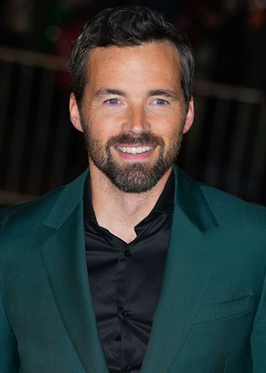 𝗖𝗵𝗹𝗼𝗲 𝗝𝗼𝗵𝗻𝘀𝗼𝗻 tweet media