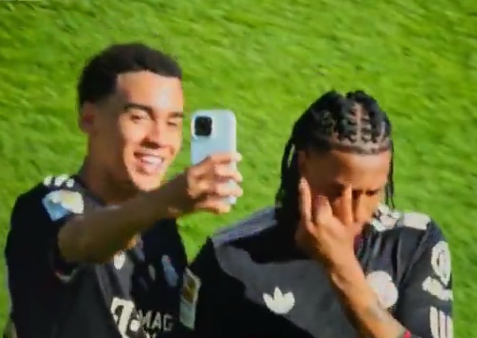 Actu Foot tweet media