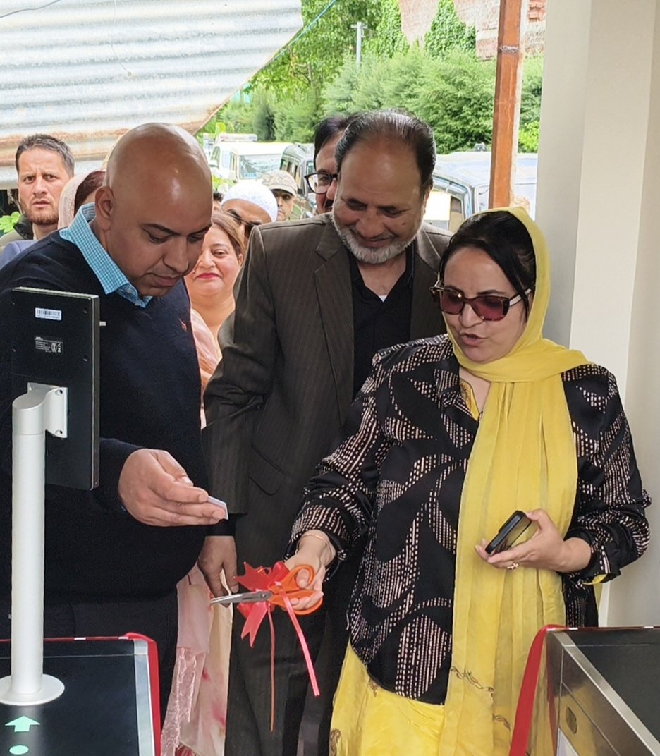 maliknisar123's tweet image. J&amp;amp;K Education Minister Sakina Itoo inaugurates new science block at Government Degree College for Women, Baramulla

Report by: Malik nisar 
#SakinaItoo #JammuAndKashmir #Education #Baramulla #HigherEducation Infrastructure WomenEducation