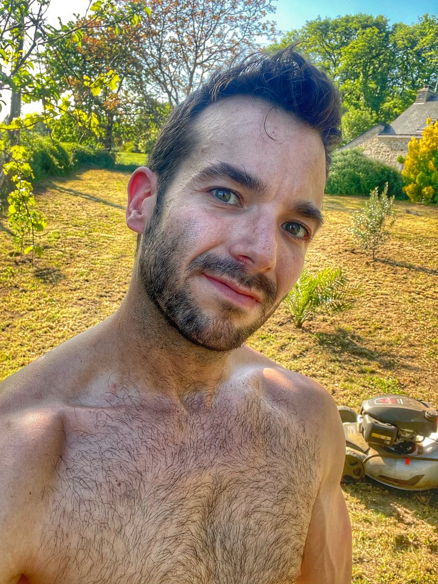 Khos Alex tweet media