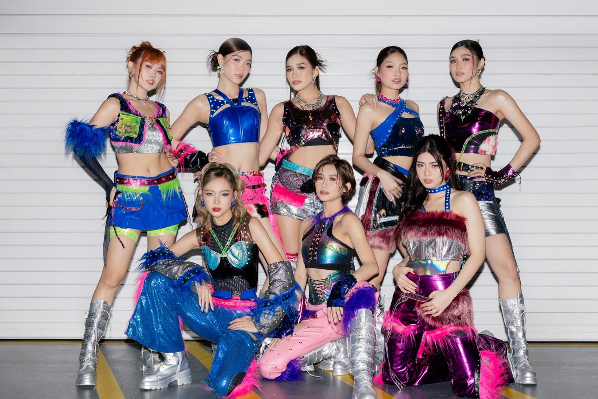 Paalala po counted po ang rt kaya kapag may nakita po kayong post na may tags
paRt po salamat po blooms.

#Flames #AlbumEPInternacionaldoAno #SECAwards