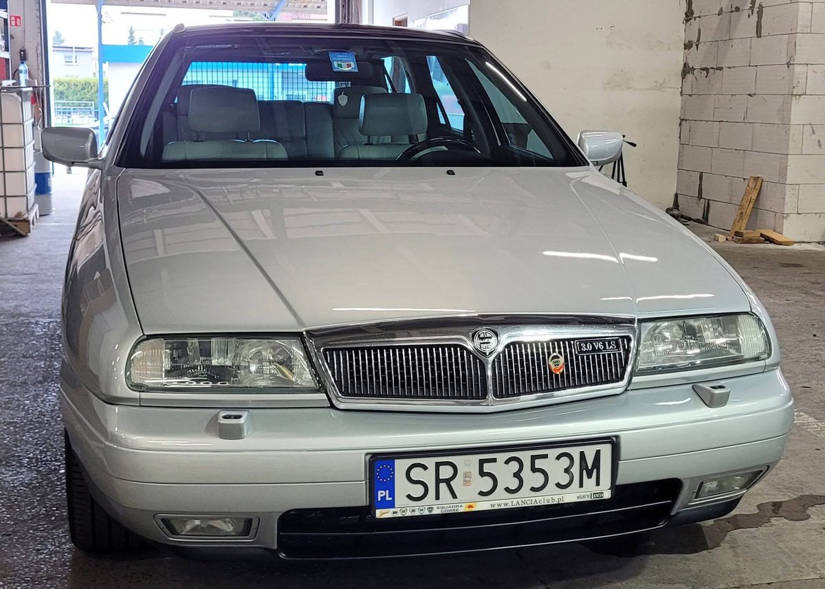 Nicolas ne pouvait plus payer, il est donc parti tweet media