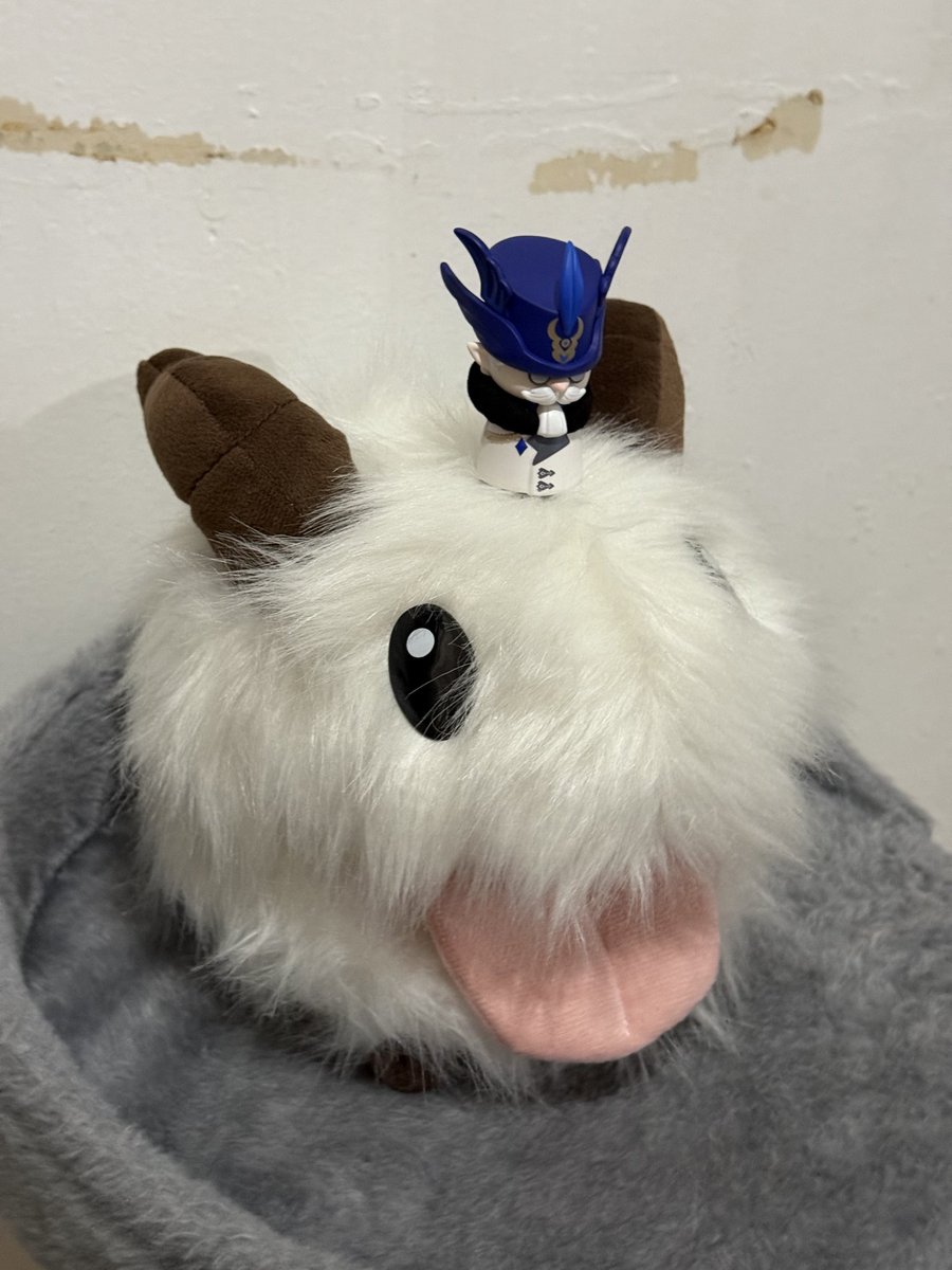 daily small pulcinella tweet media