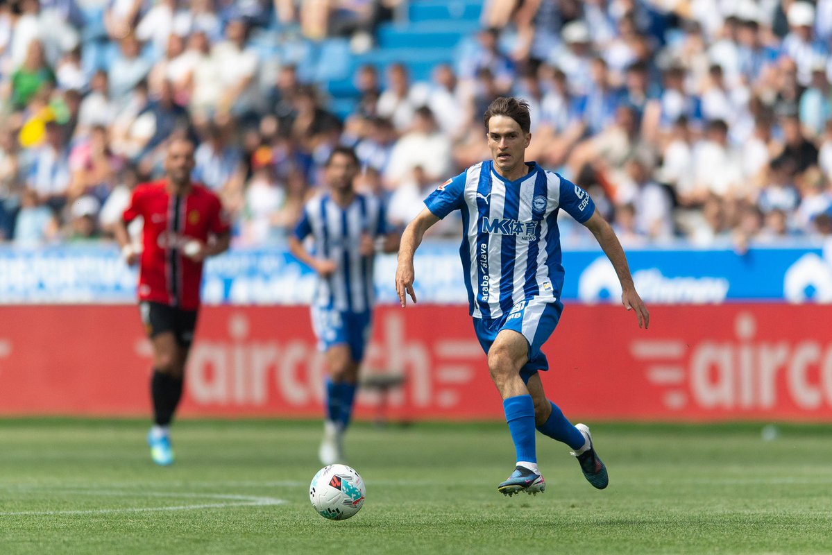 Denis Suarez tweet media