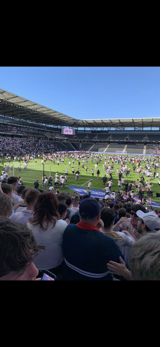 BethanyCox04's tweet photo. What a day🤍 https://t.co/7T4CaS91eX