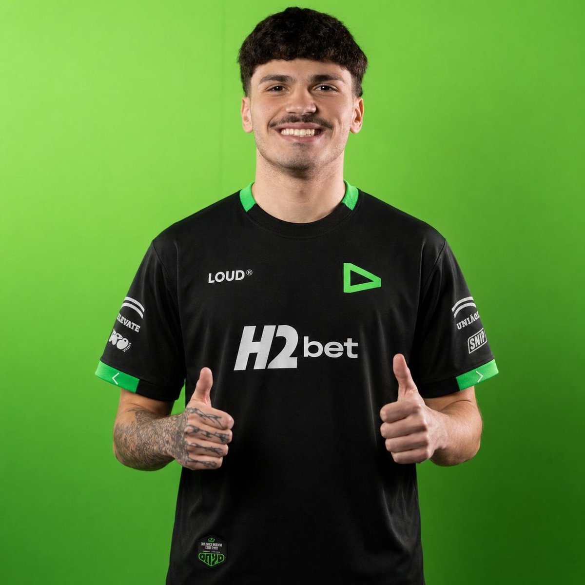 TOP DA LOUD🐉 tweet media