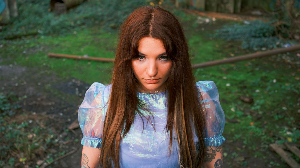 Lola from Encounters tweet media