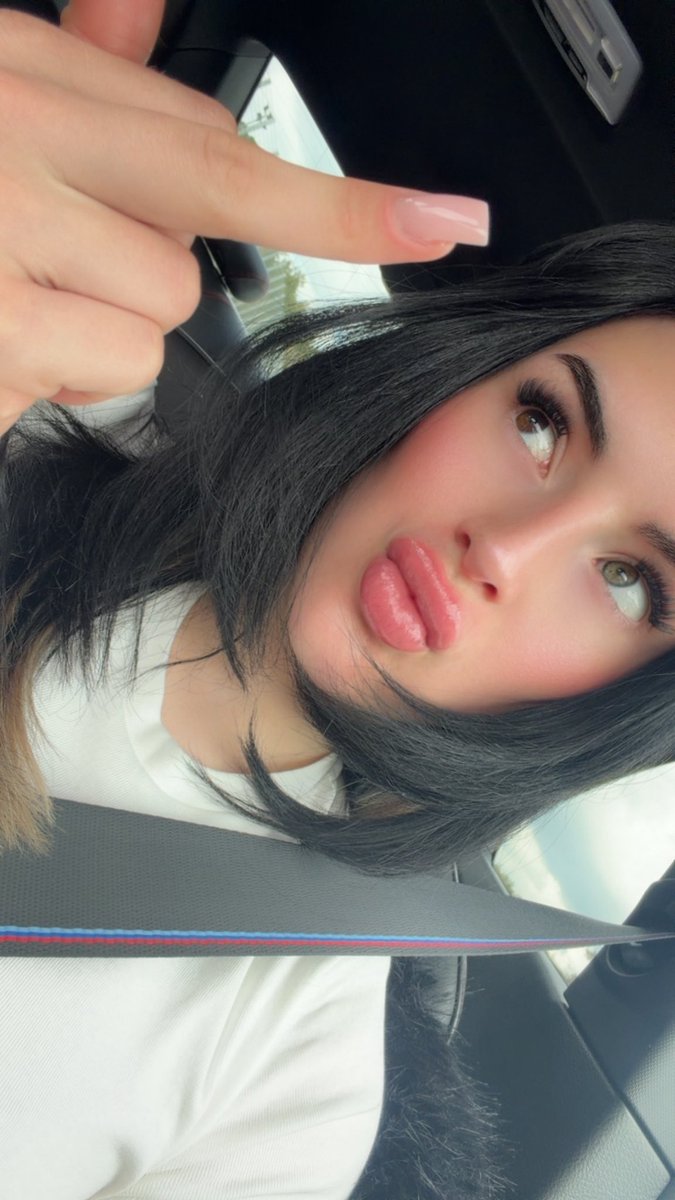 xgoddessem's tweet photo. X ist wieder ein bisschen back to normal.. alsooo:
-Ich suche einen Human ATM. 🏧 
-Einen Windelsub. 
-Einen alten Hasen.
-Frischfleisch.
-Eine interessante Persönlichkeit.. 🫧

Du fühlst dich angesprochen? 
Dann gerne anständig bewerben. 💅🏻💸💵

#findom #moneydom https://t.co/dPt1nP0KSg