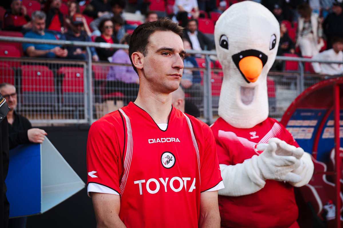 Valenciennes FC 🦢 tweet media