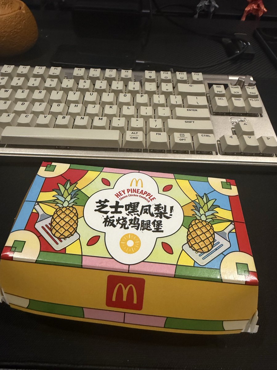 大F tweet media