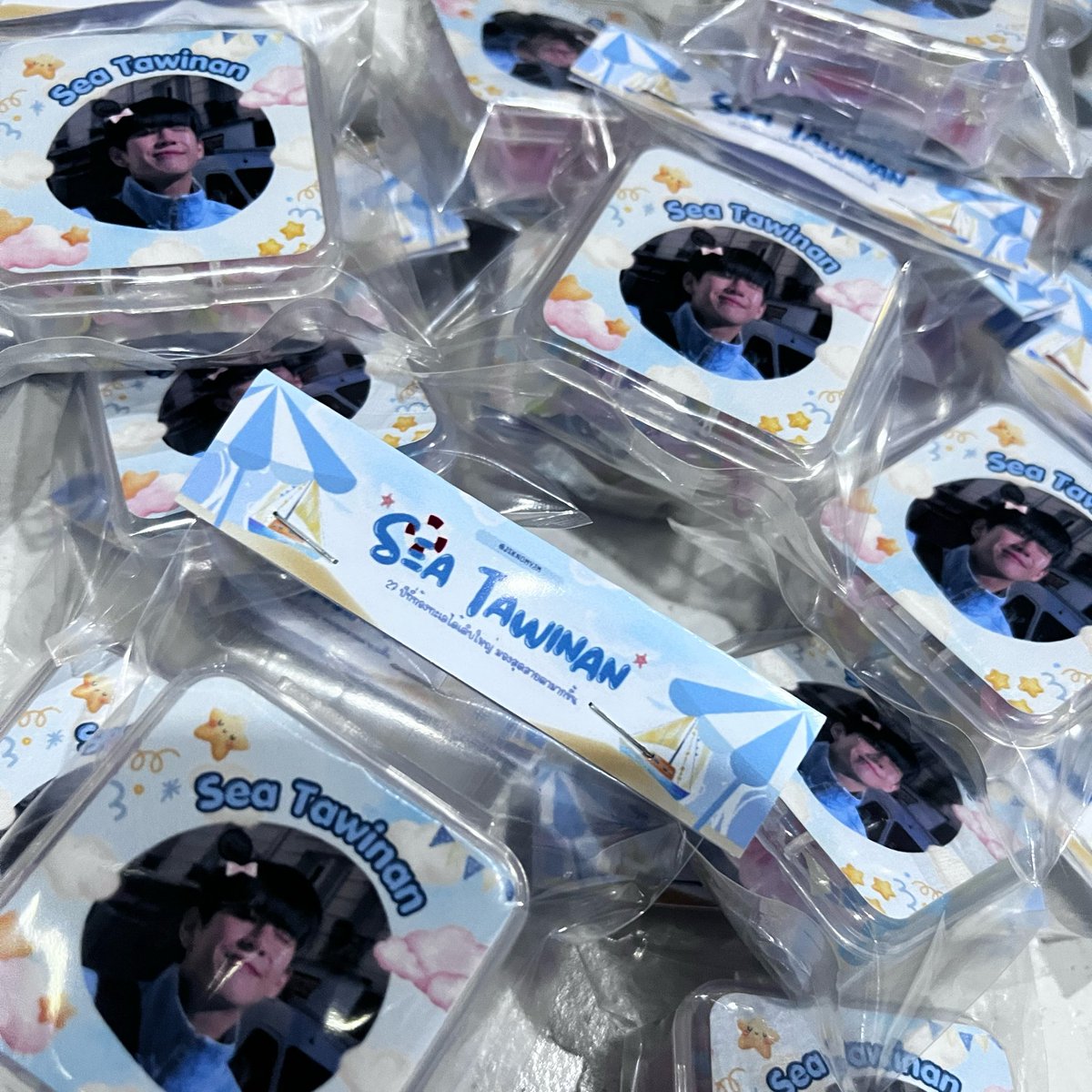 jsknomyjm's tweet photo. มี giveaway เล็กๆน้อยๆไปแจกด้วยนะคับ มารับกันได้น้าาา 🩵🌊🤲🏻✨

#UltimateStarrySEA27th https://t.co/F8B7gjp9ad