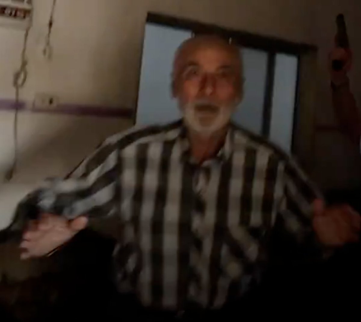 Arman Torkzaban tweet media