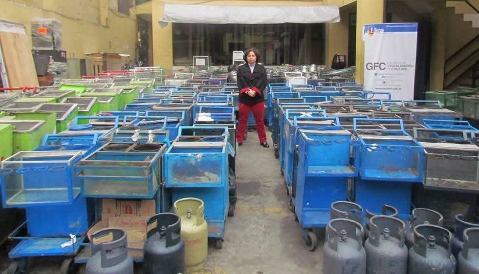 luisandrechl's tweet photo. @renzorotta @contracultural ¿Susel Paredes la que estaba orgullosa de robarle y pegarles a los vendedores ambulantes en cada municipalidad que pisaba? https://t.co/000uJBz1um