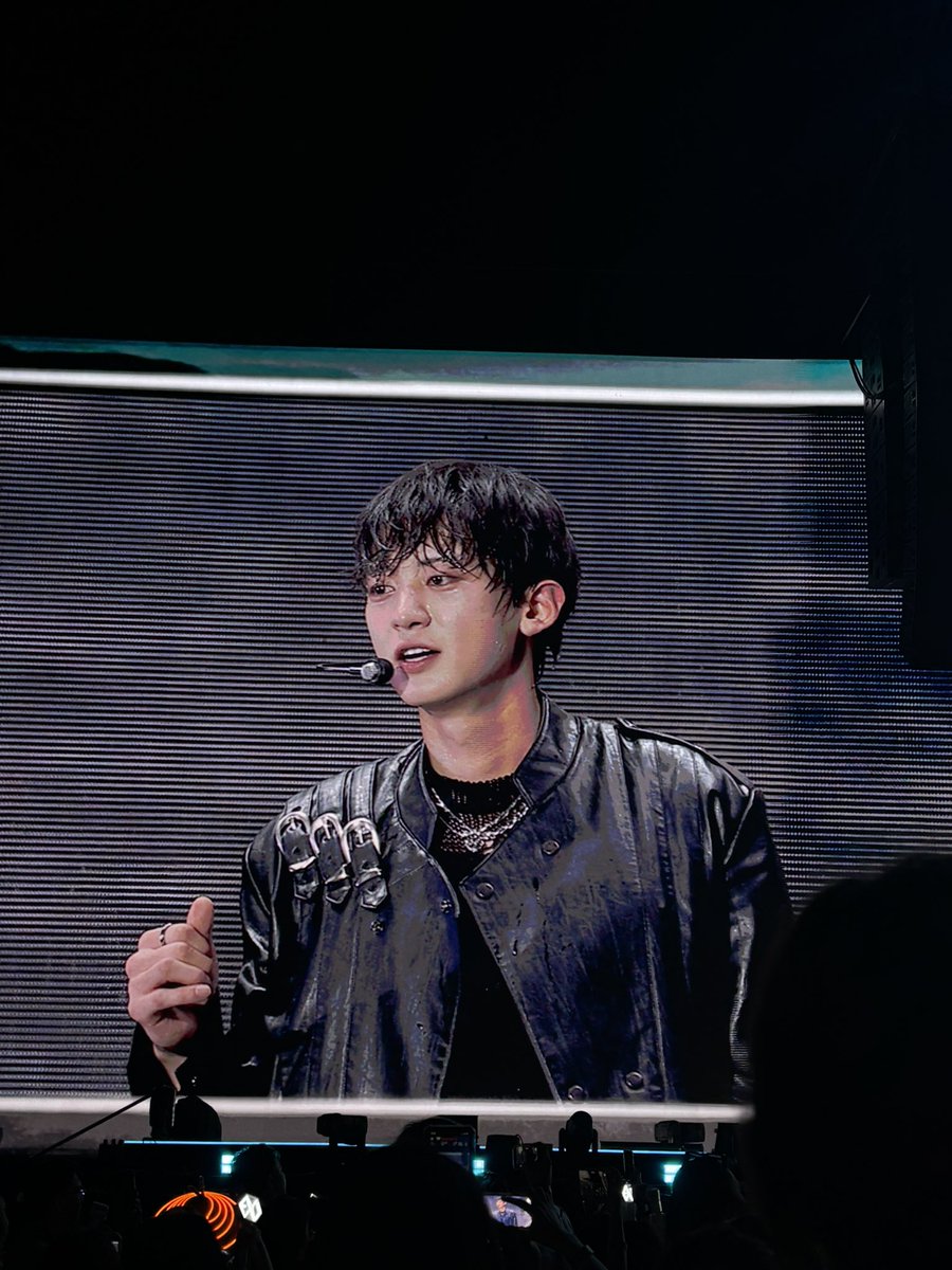 찬열ᵖᶜʸ⁶¹ tweet media