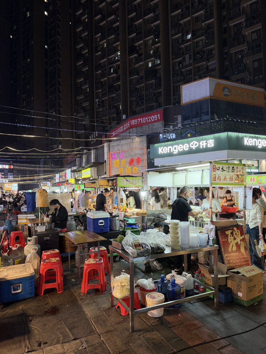 光谷曙光夜市的东西比一般门店贵 https://t.co/yOEelu9vdC
