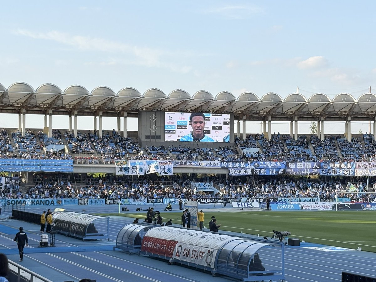 こはまま♂ tweet media