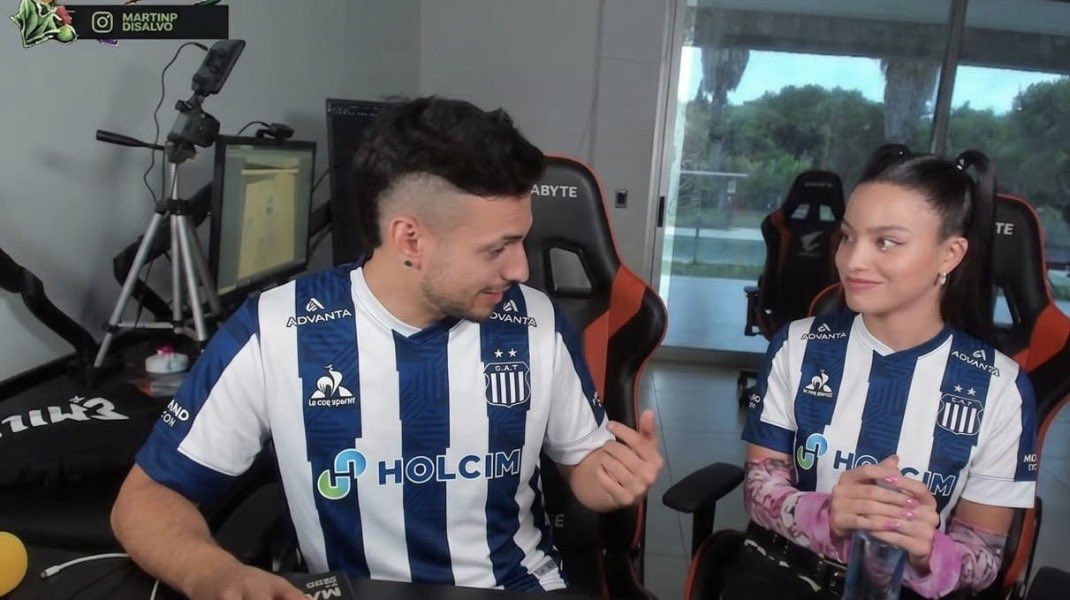 -Ronaldo o Dávila?
-Bartichoto