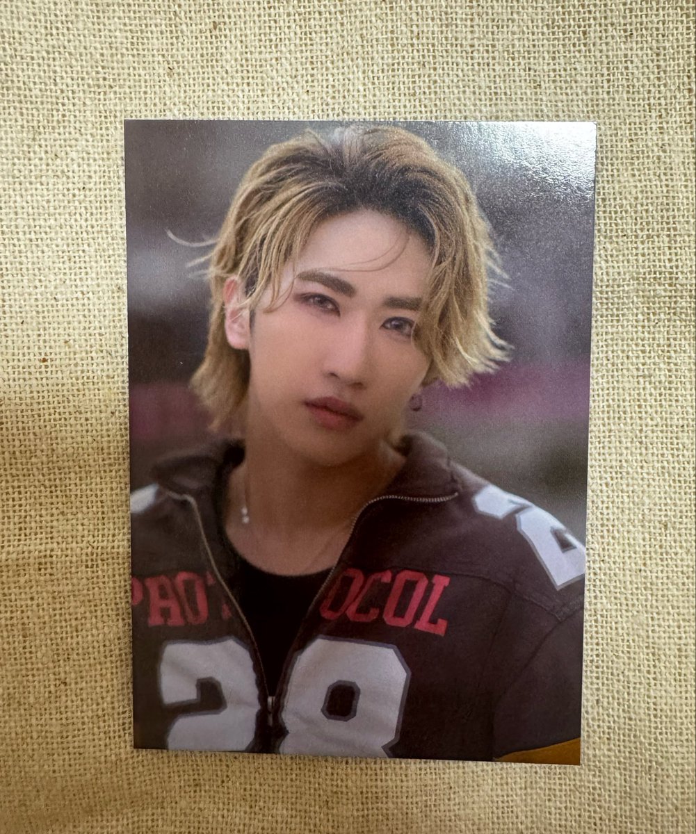 コロリン tweet media