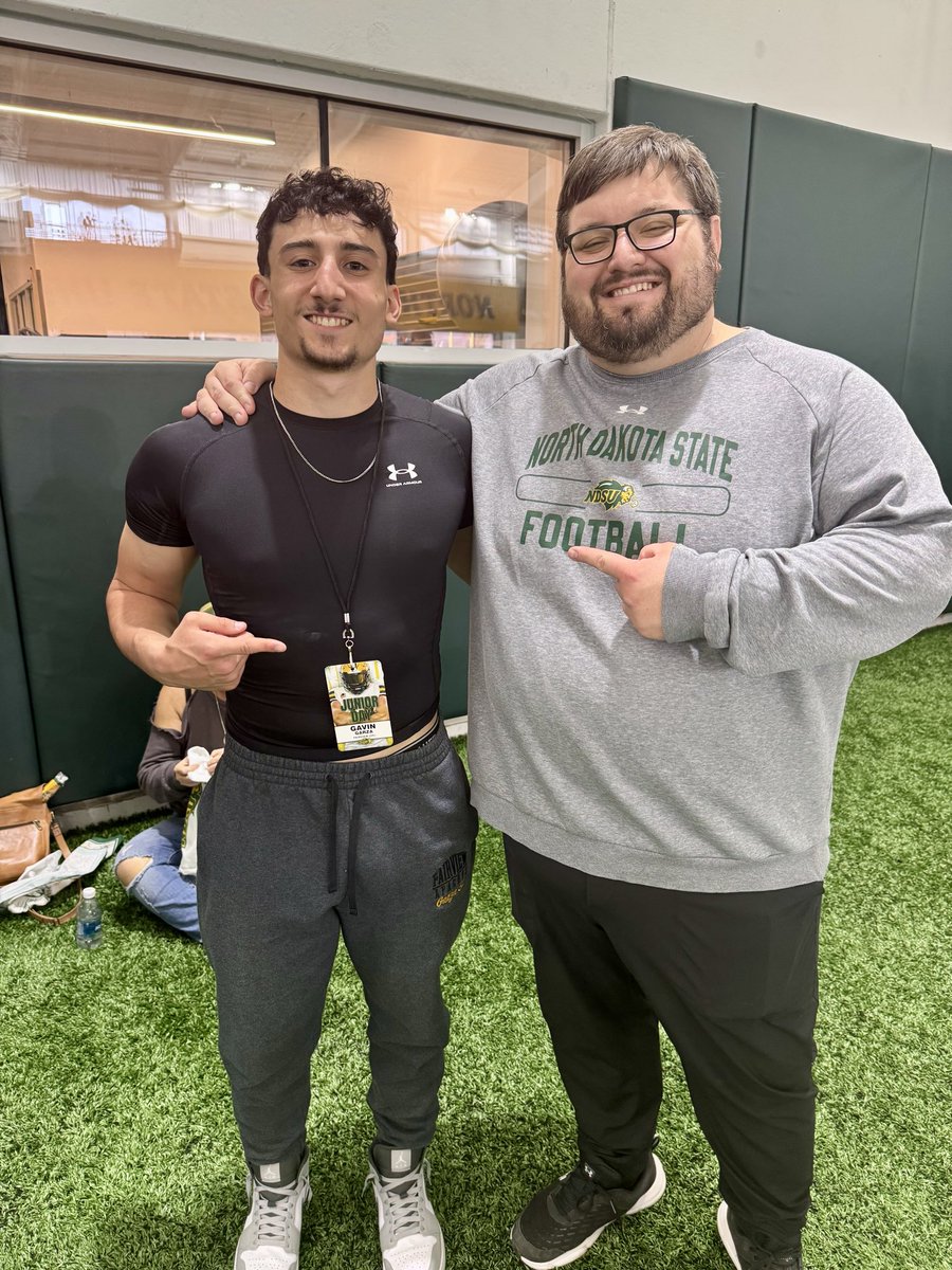 GavinGarza17's tweet photo. Compete*Improve*Tough-Had an amazing time @NDSUfootball for a Junior Day Visit!!Thank @CoachTimNDSU for hosting the event and teaching the core values of the program and @CoachGrantOlson for teaching the Code Green Mentality!  Thank you @mmcgovern_93 @carsonschulte38 @MisterLilly https://t.co/dQyxNBpWKq