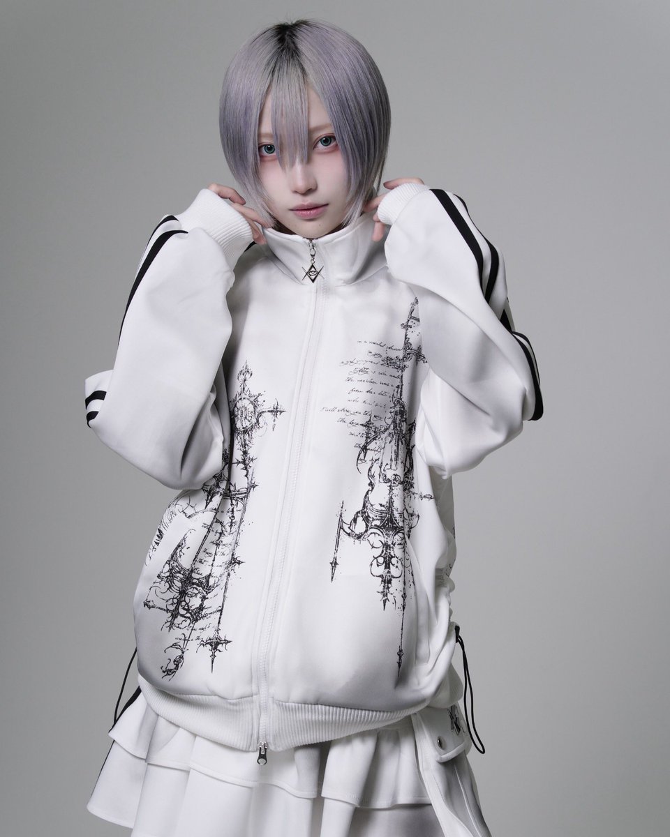👁‍🗨REFLEM(レフレム) ✔︎ Featured outfit 顔料加工プリント