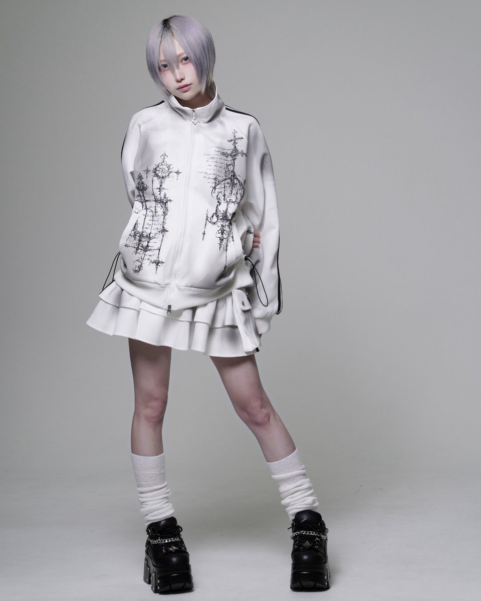 👁‍🗨REFLEM(レフレム) ✔︎ Featured outfit 顔料加工プリント