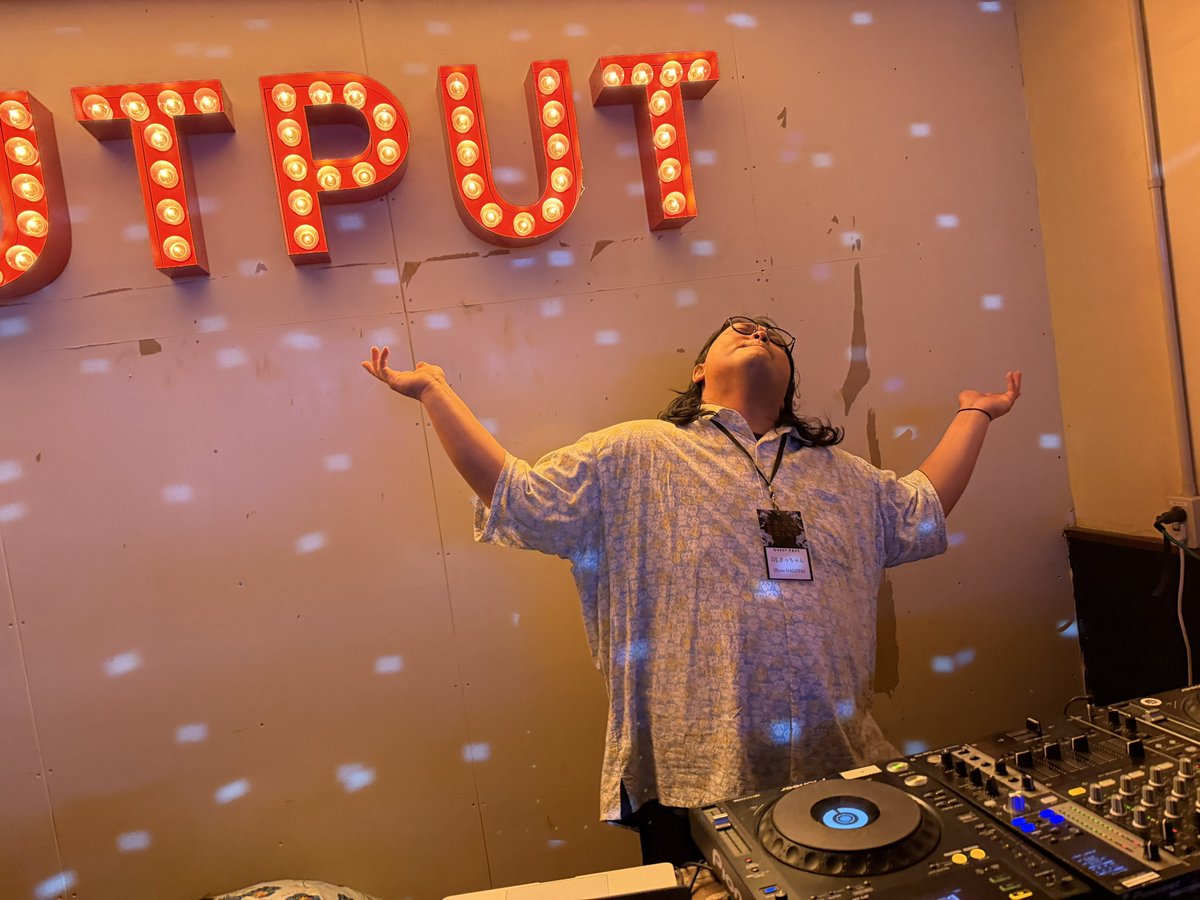 FromSouthPoint2's tweet photo. DJ.さっちゃん https://t.co/OeBdCSzDTb