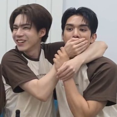 Buah jatuh sepohon2nya 🤌😭