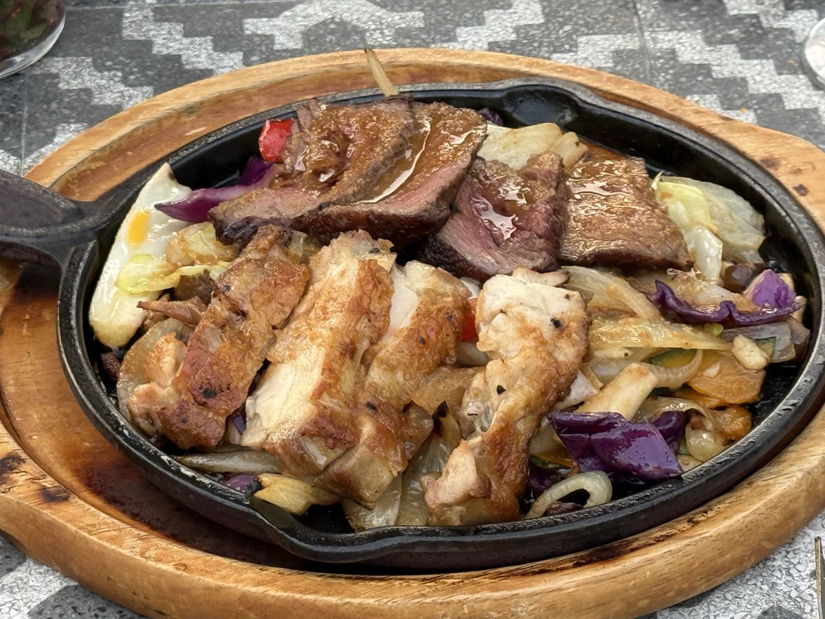 MIKI26746934's tweet image. 260425002 #Hacienda_del_cielo on #Daikanyama in #Tokyo. #NamikiPoint4 代官山にあるメキシコ料理のファインダイニング。huge.co.jp/restaurant/mod…