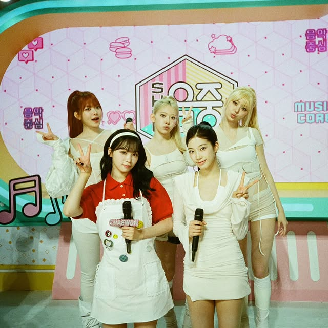 CHAEWON CENTRAL 🎉 tweet media