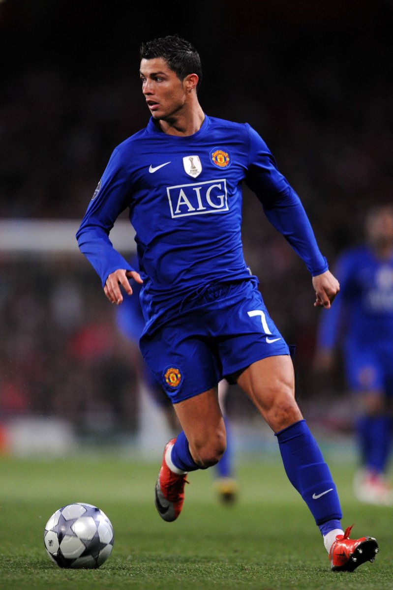 yt24_cr7 tweet media