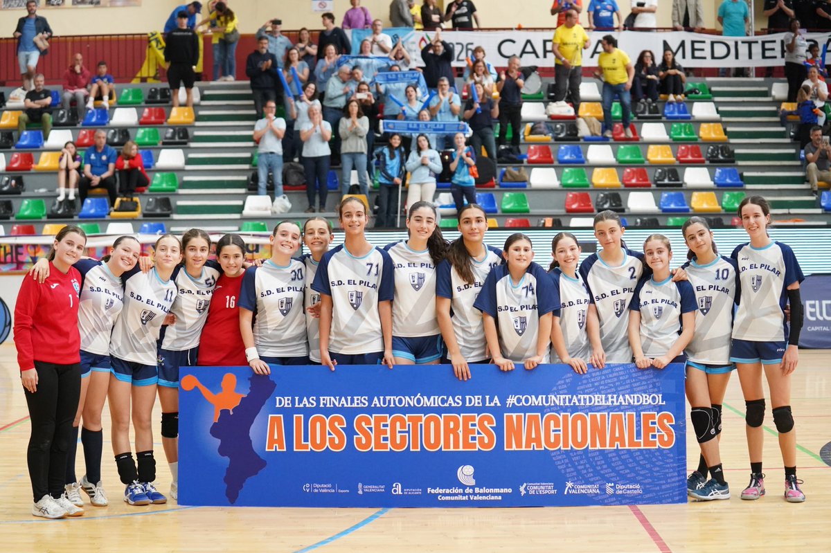 #ComunitatDelHandbol 🧡💙 tweet media