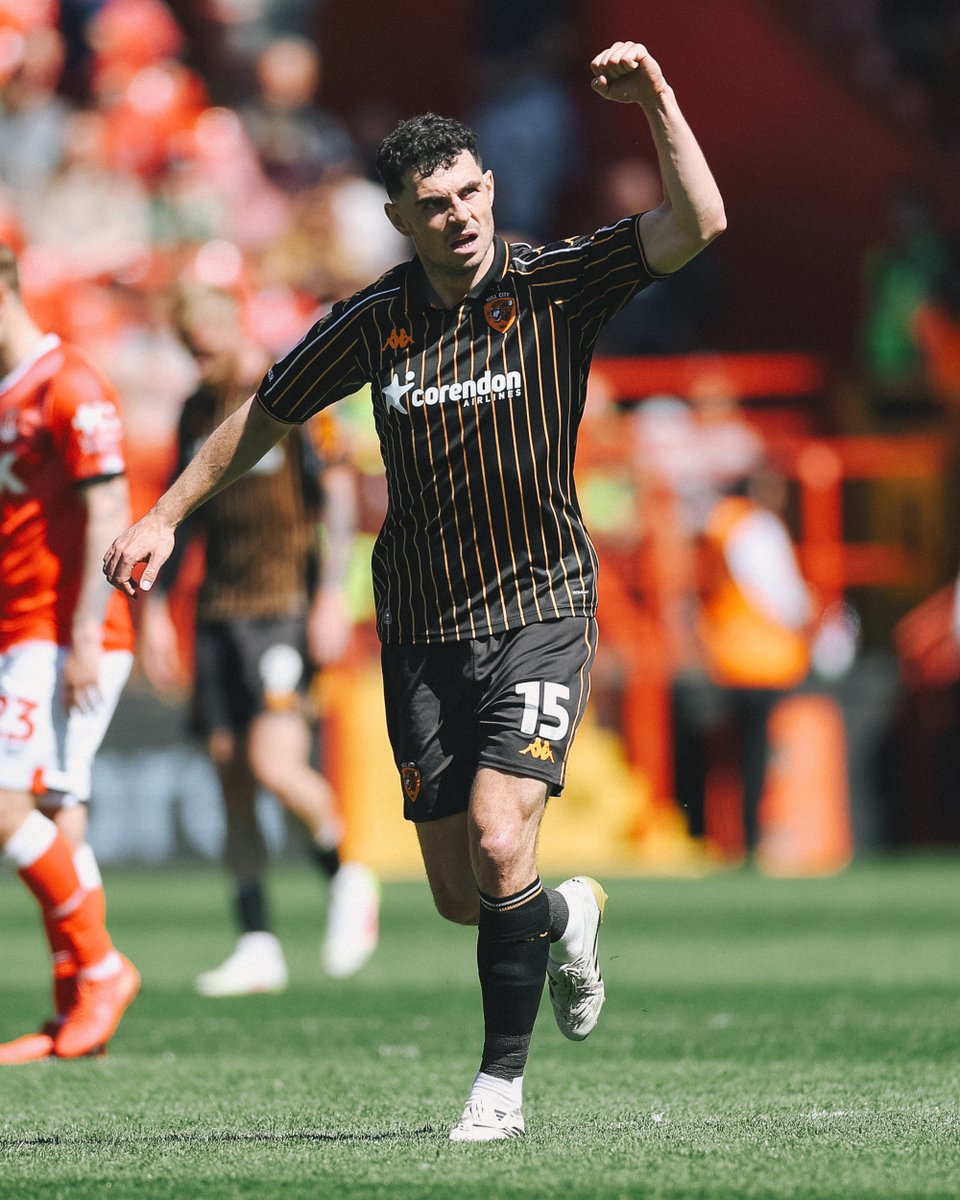 Hull City tweet media