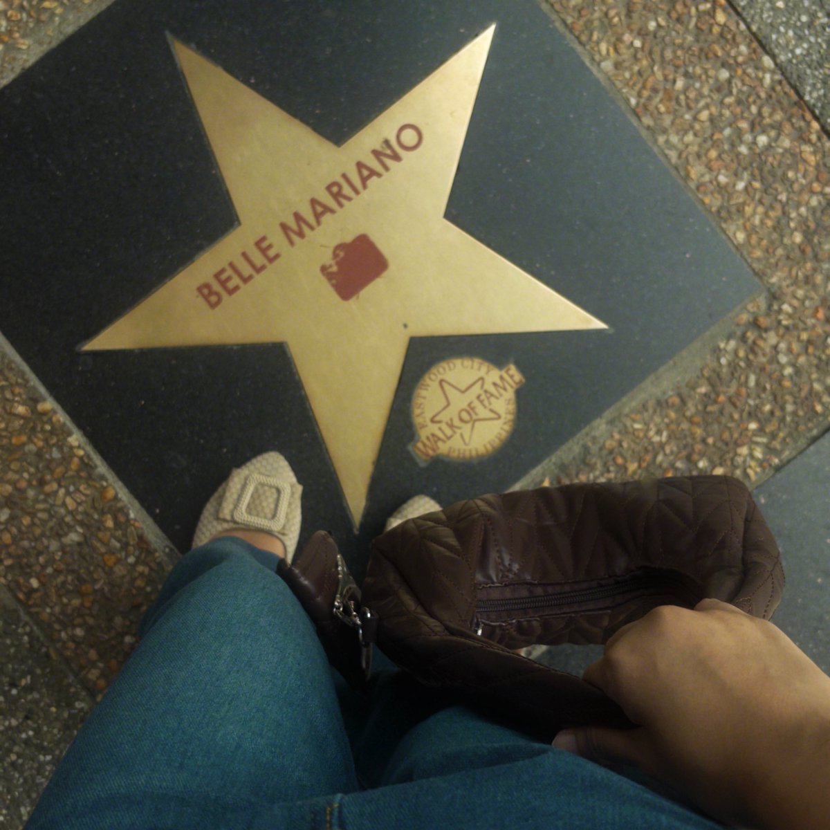 saw my baby here in eastwood 😍 yung kay dons burado na half ng name huhuhuhu 😢😢 #donbelle