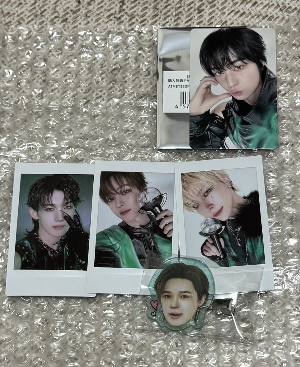 ☺︎ yu tweet media