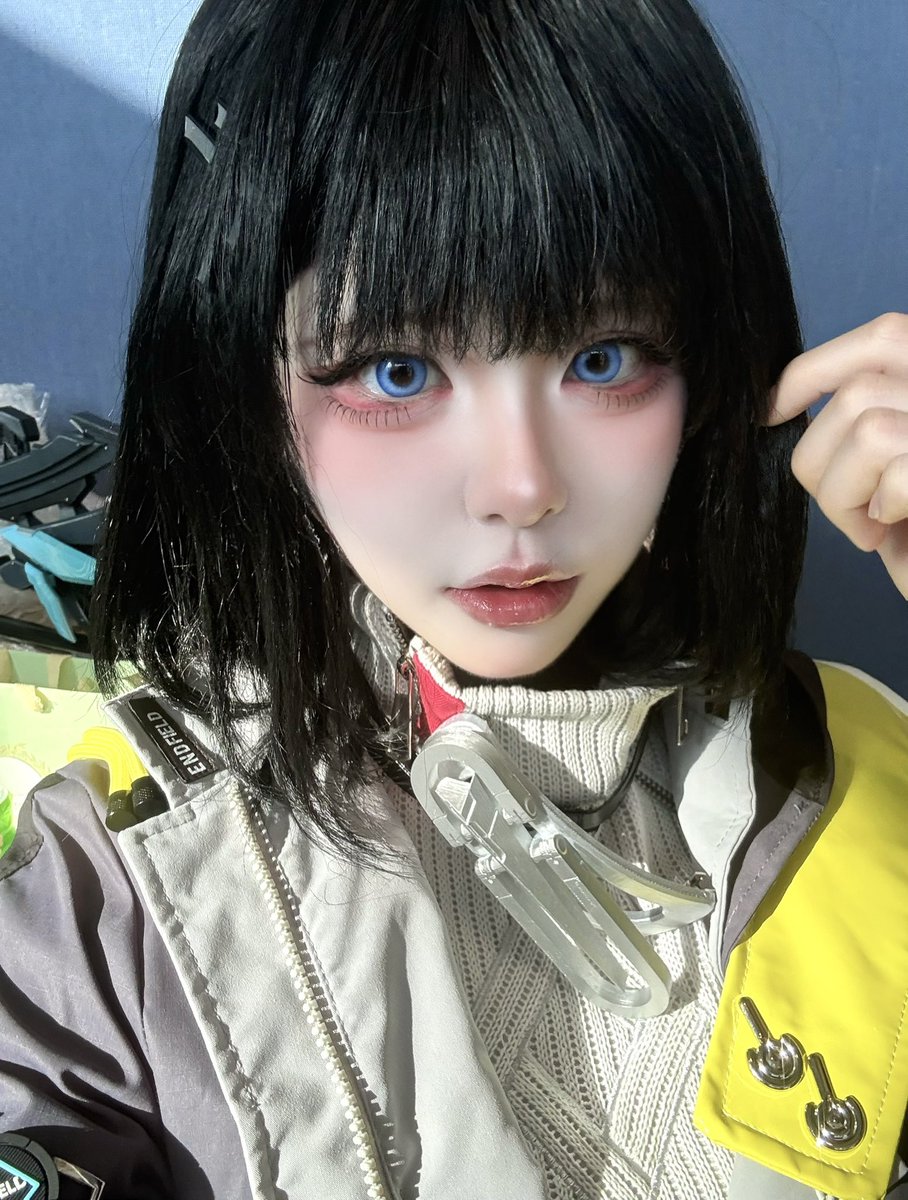 ひとり tweet media