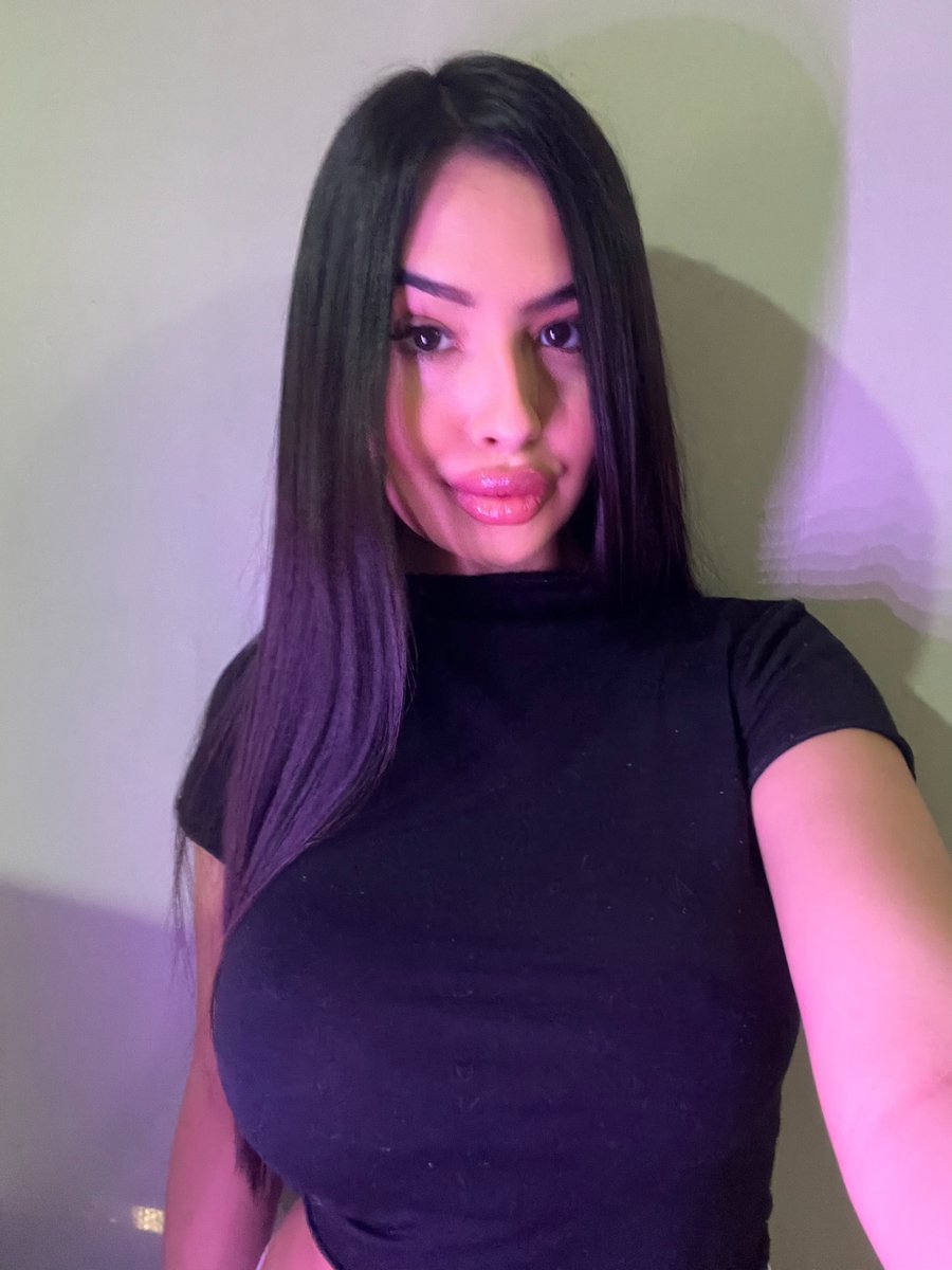 𝒞𝒽𝒾𝒶𝓇𝒶 ❤︎ tweet media