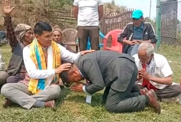 खास सामान्ती सोचबाट ग्रसित रैछ यो मनुवा।