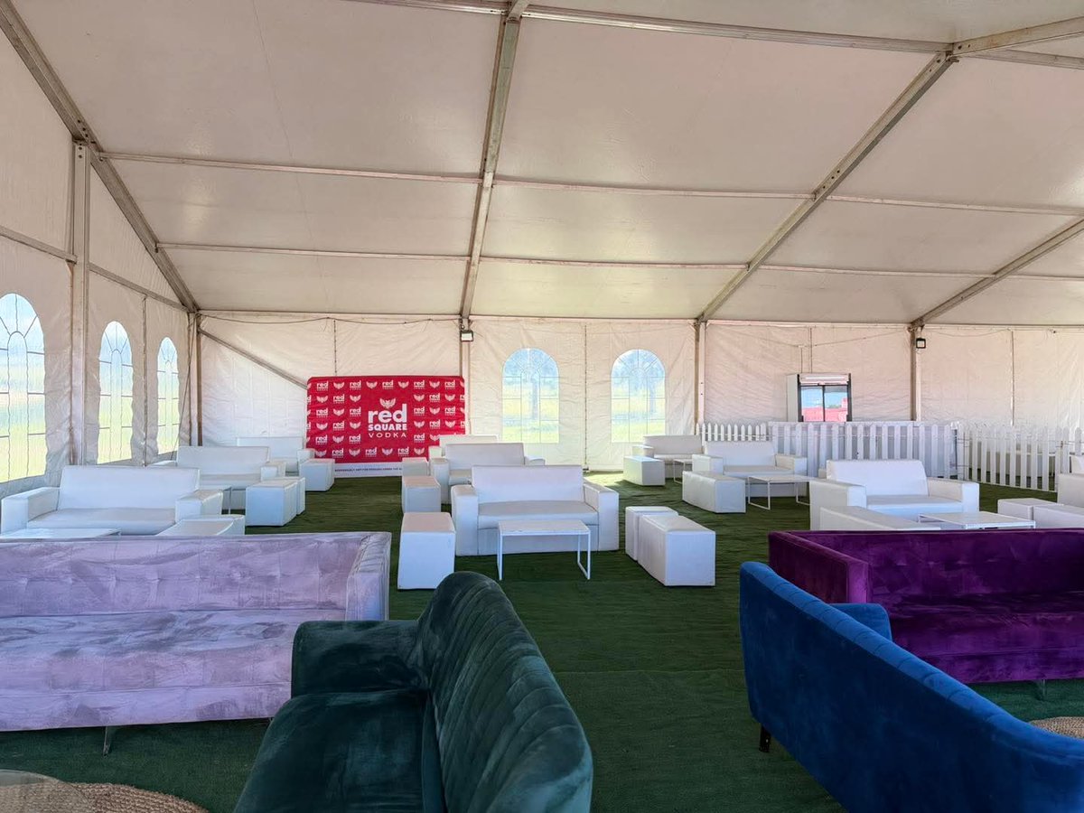 No-nature 🍾 tweet media