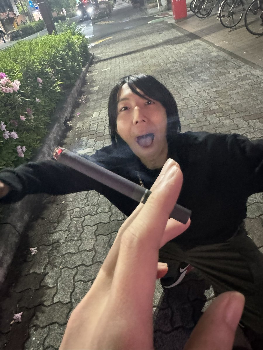 りん@VRC tweet media
