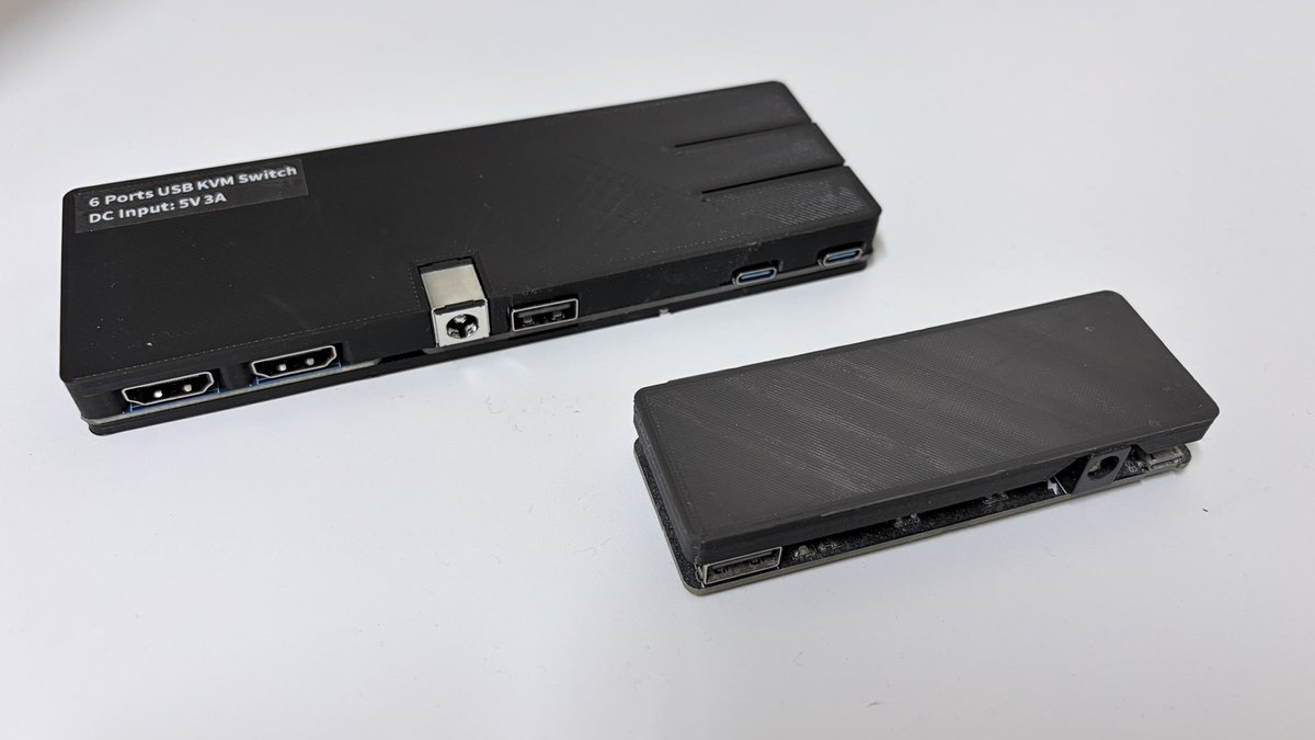toby_chui's tweet photo. USB hub I made back in university vs the hub I made today https://t.co/uuM9PFwme8