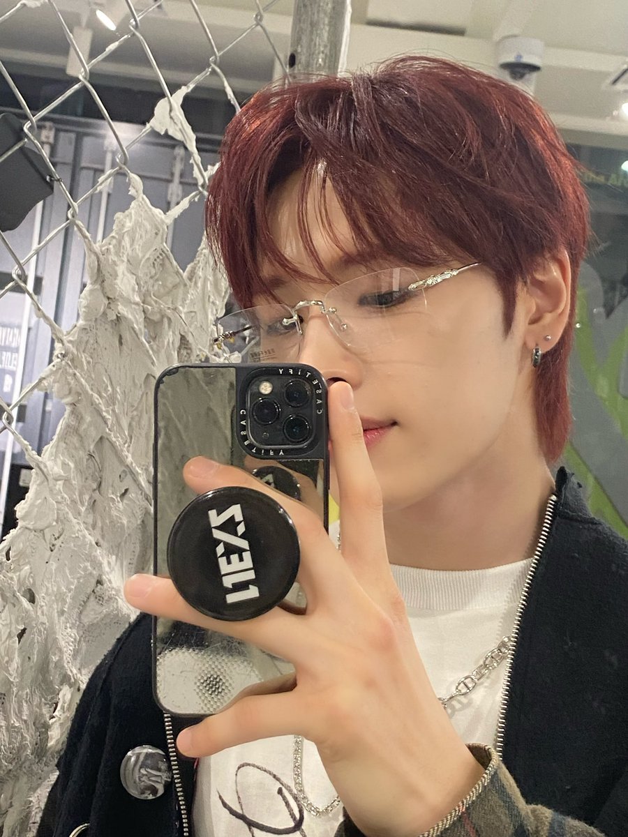 초심 tweet media
