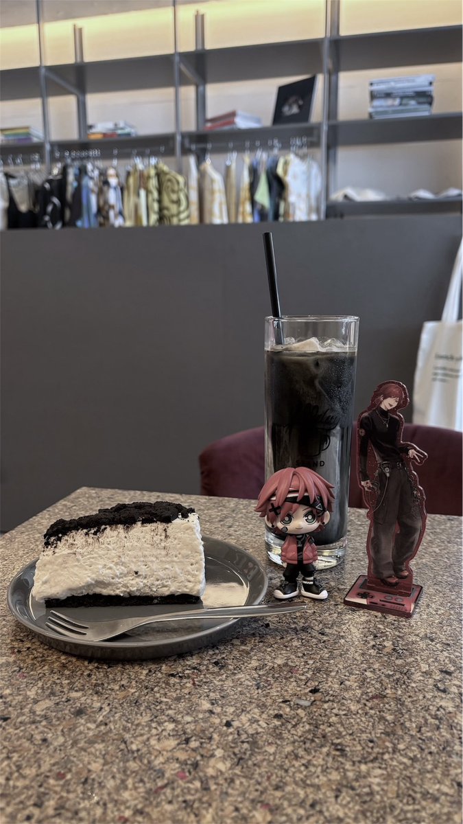 𝕽𝖊𝖎 tweet media