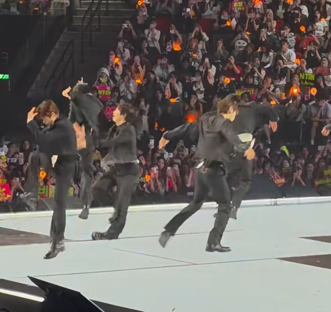 Na | mention after dm tweet media