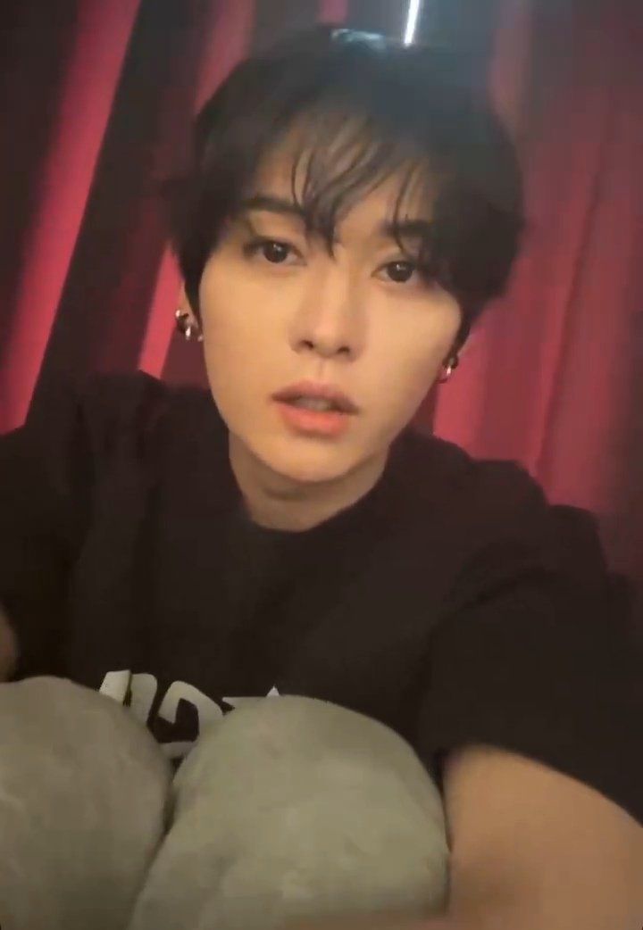 cutekyuing's tweet photo. 바로 남자 베이비펌 시전하는 거 실환가 어너진짜남자야 어인정해줄게 https://t.co/ZavzMG9YJB