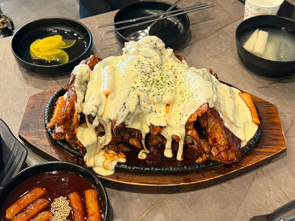 주먹이 tweet media