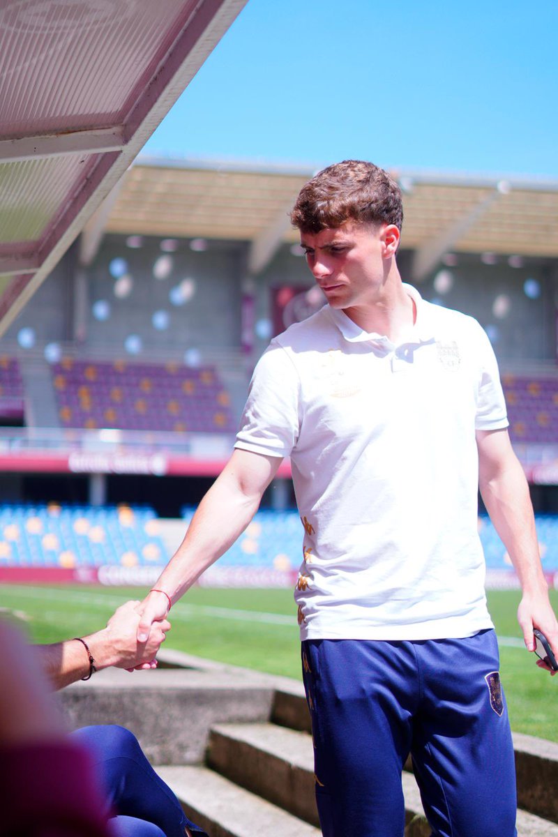 Pontevedra CF 🦴 tweet media