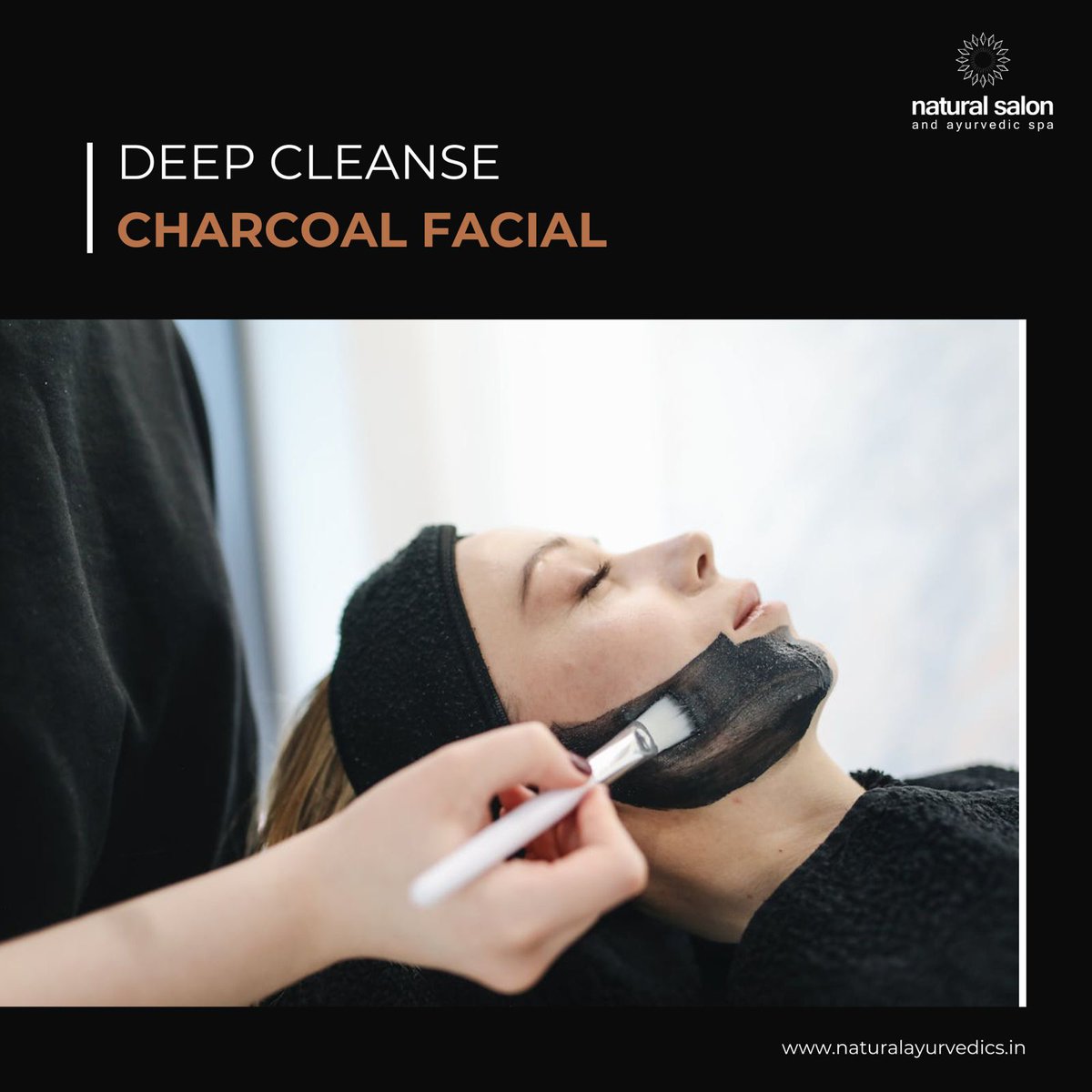 SalonAyurvedic's tweet image. Detox your skin and remove impurities with our deep-cleansing Charcoal Facial.

#CharcoalFacial #DeepCleanse #SkinDetox #NaturalSalon