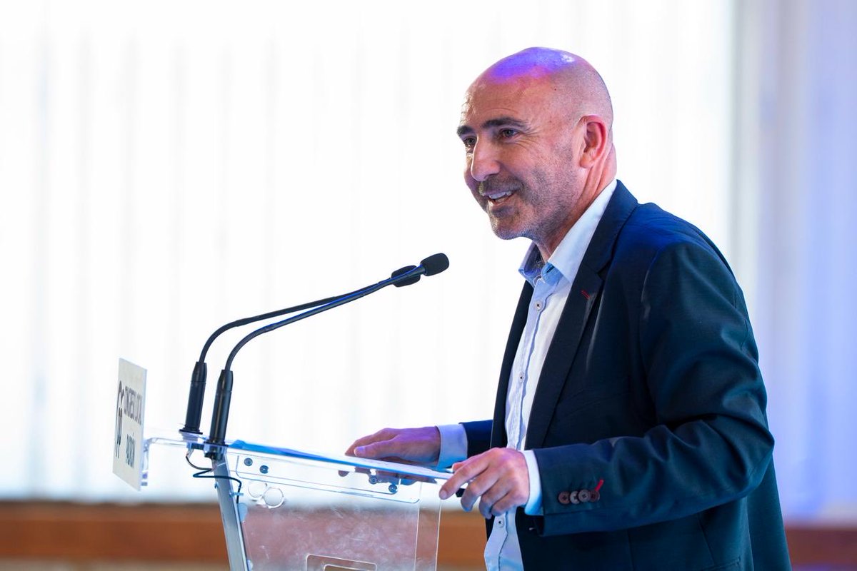 Padrón precisa recuperar o pulso que virá da man dun goberno liderado por Ángel Rodríguez Conde

Centrados no importante: que no 2027 este municipio teña un futuro mellor e con máis oportunidades para a veciñanza 💪