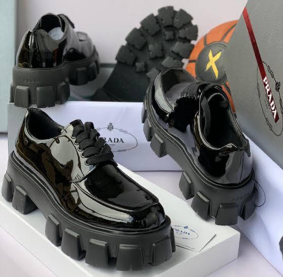 Aishah🌚❤️ tweet media