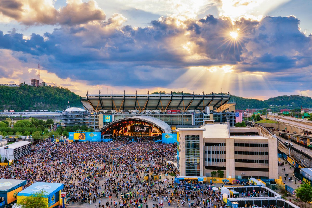 Dave DiCello tweet media